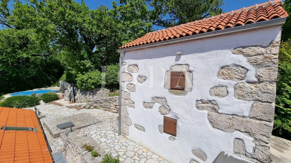 Kuća Na prodaju - PRIMORSKO-GORANSKA  VINODOLSKA OPĆINA 