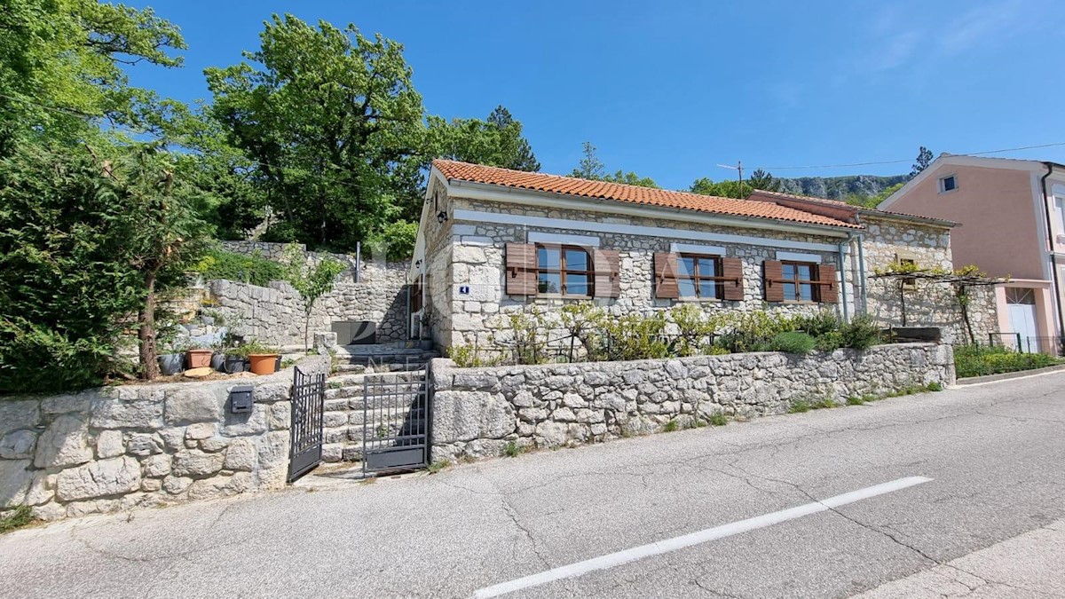 House For sale - PRIMORSKO-GORANSKA  VINODOLSKA OPĆINA 