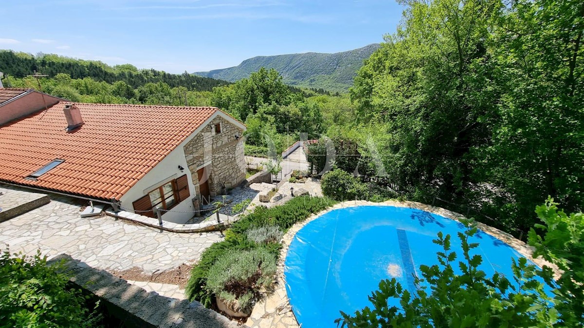 Casa In vendita - PRIMORSKO-GORANSKA  VINODOLSKA OPĆINA 