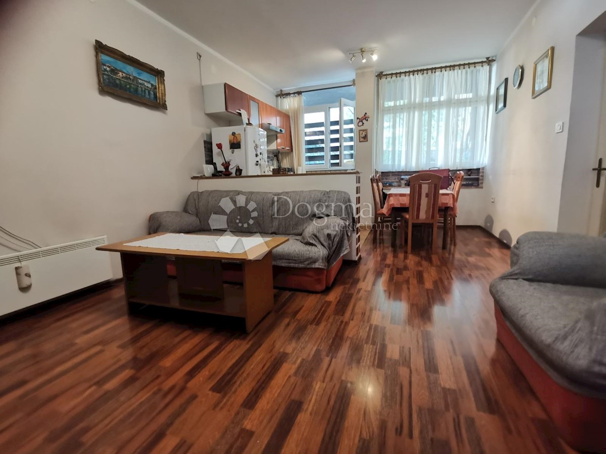 Apartmán Na predaj - PRIMORSKO-GORANSKA  RIJEKA 