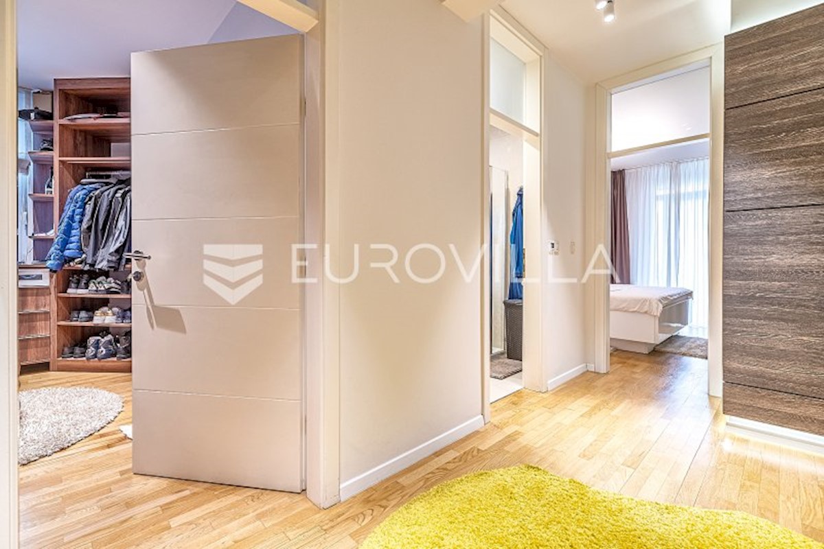 Apartma Na predaj - ZAGREBAČKA  VELIKA GORICA 