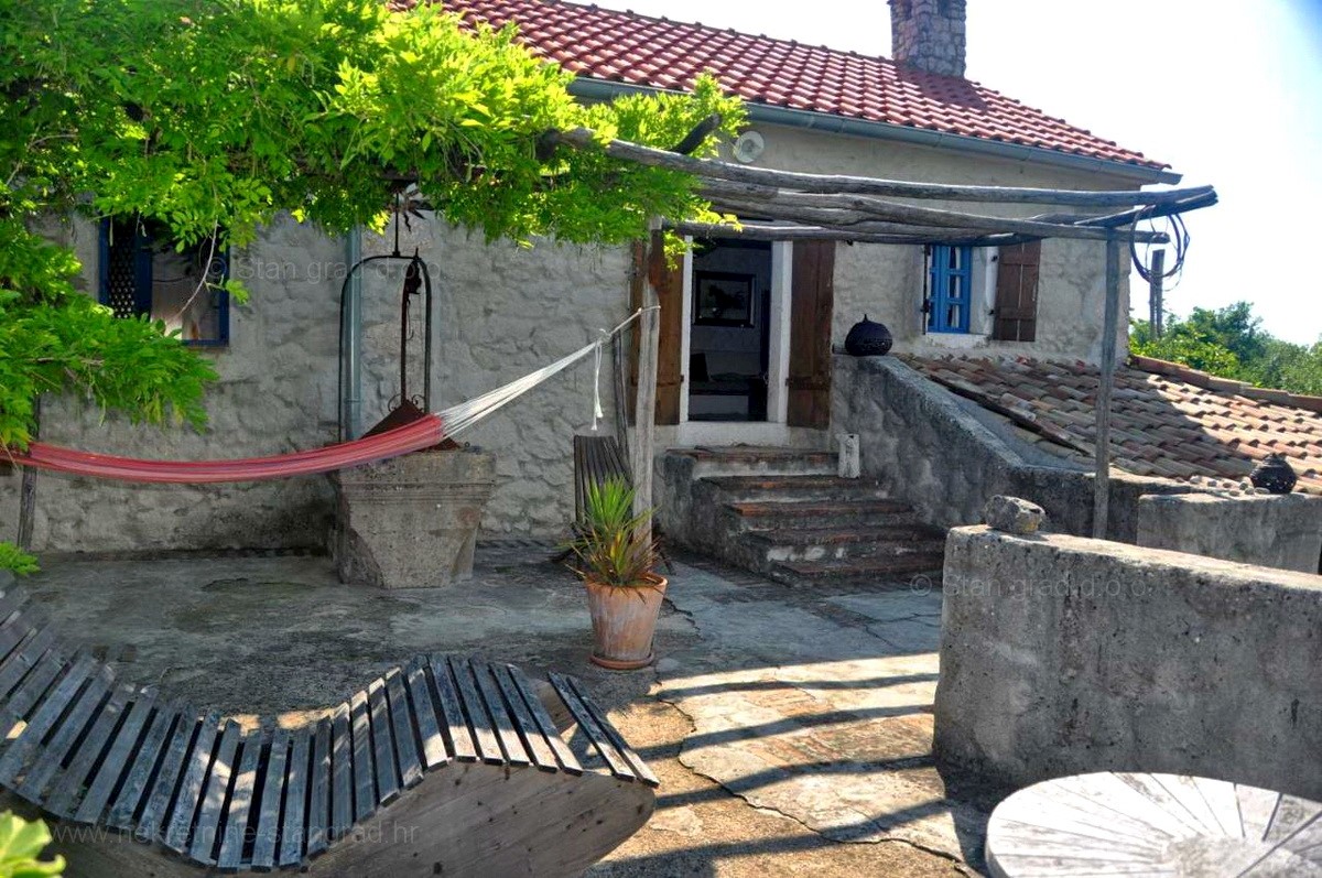 Kuća Na prodaju - PRIMORSKO-GORANSKA  KRK 