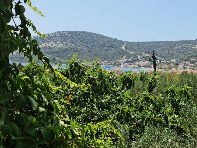 Hiša na predaj 120 m² – Vinišće