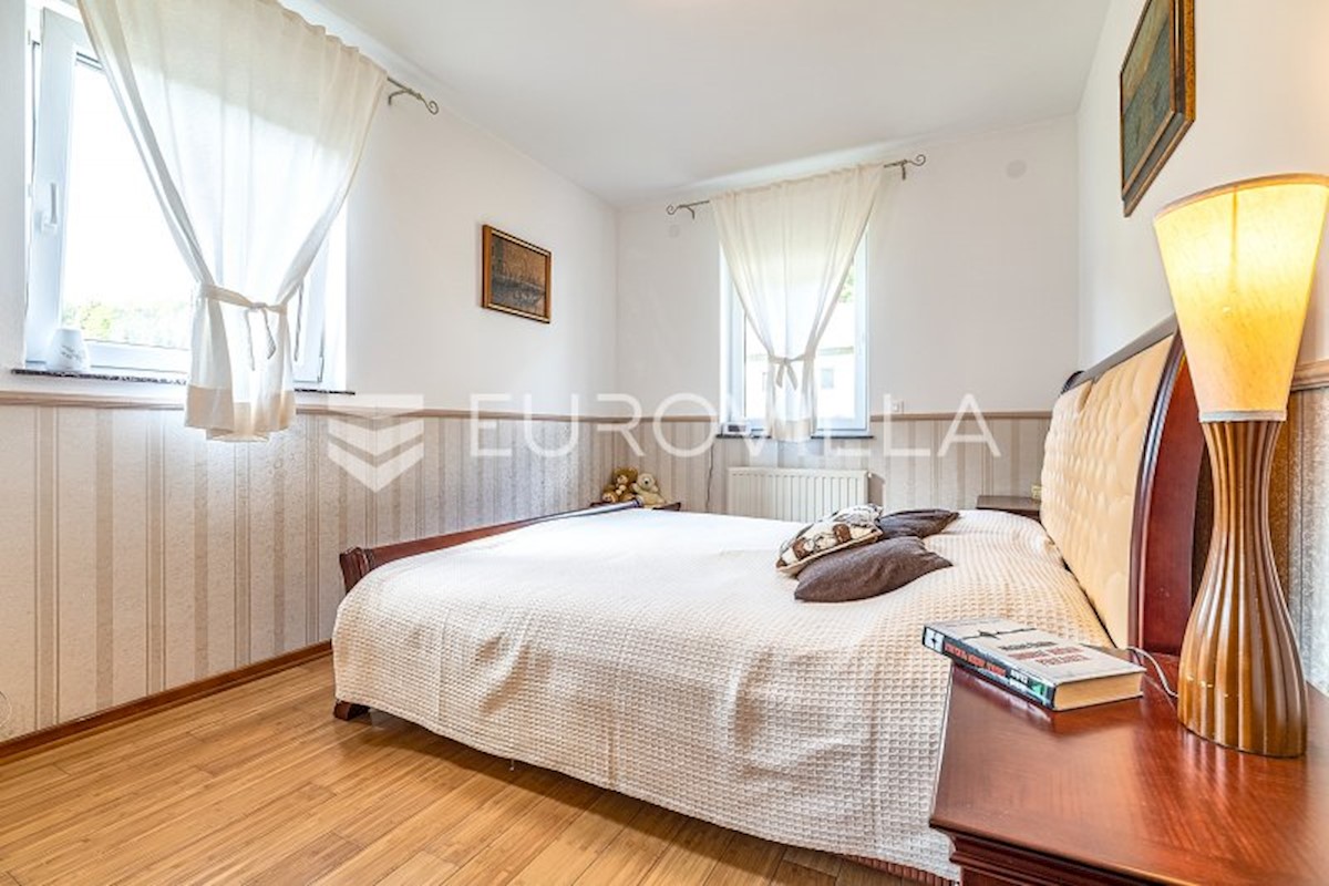 Apartment Zu verkaufen - GRAD ZAGREB  ZAGREB 