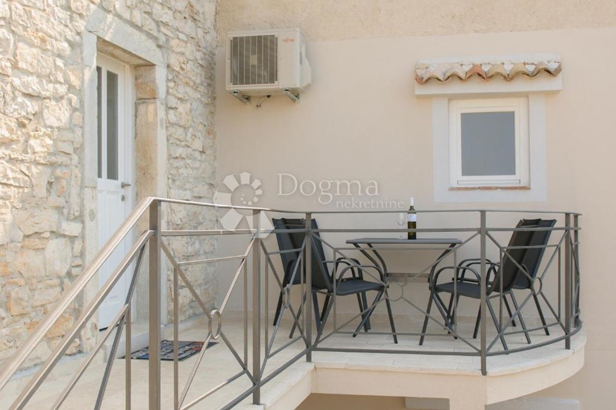 Dom Na predaj - ISTARSKA  POREČ 