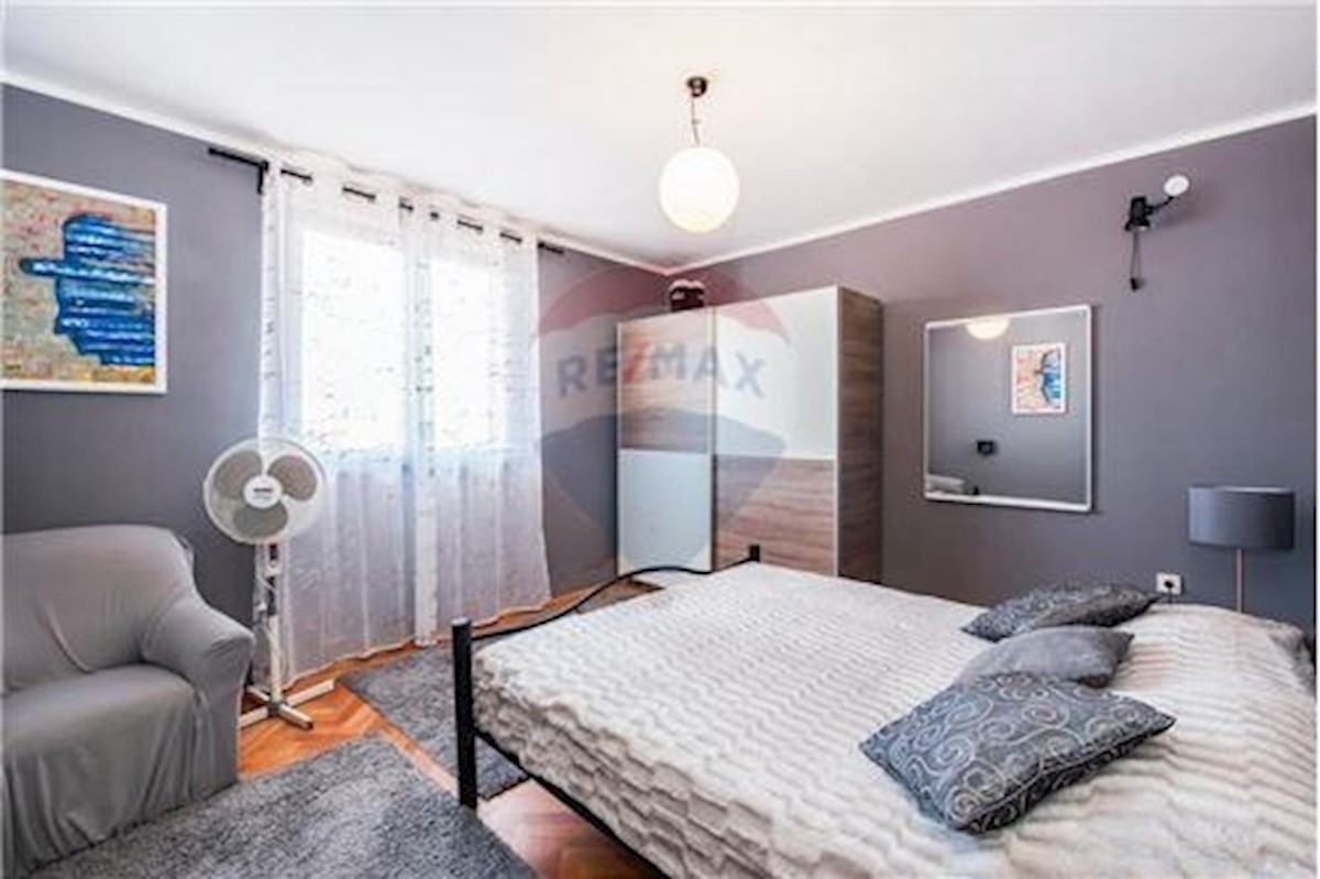 Apartmán Na prodej - ŠIBENSKO-KNINSKA  ŠIBENIK 