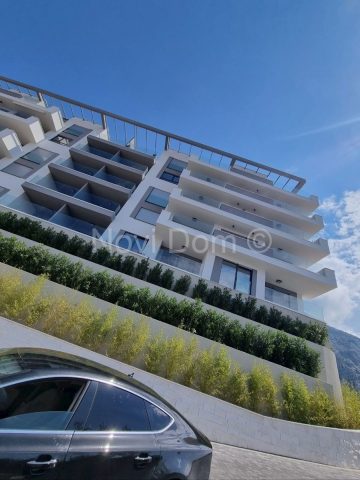 Apartmán na prodej 76 m² – Makarska