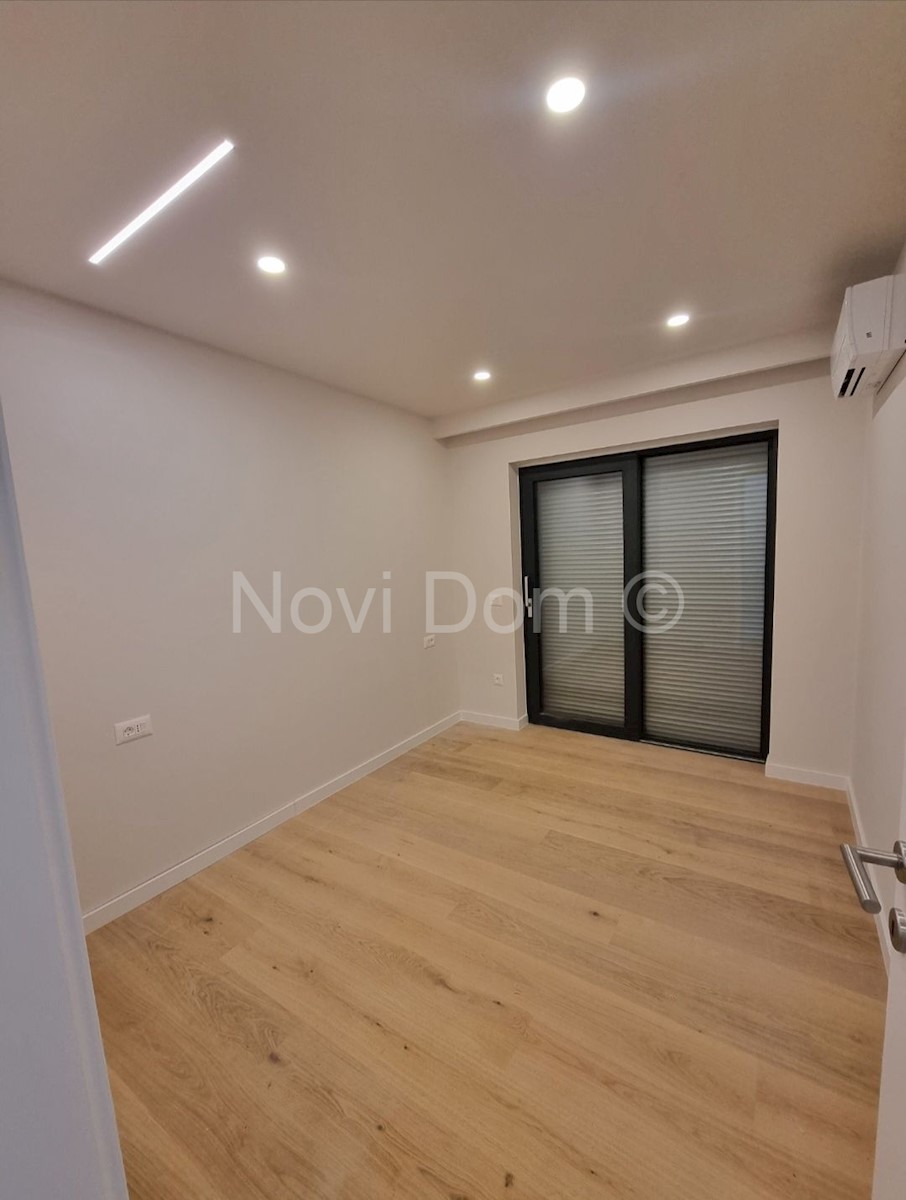 Apartmán Na predaj - SPLITSKO-DALMATINSKA  MAKARSKA 