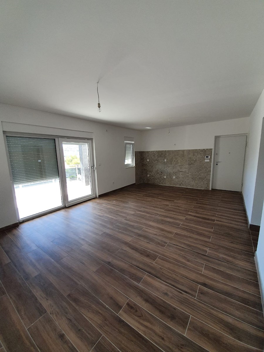 Apartmán Na prodej - ŠIBENSKO-KNINSKA  PRIMOŠTEN 