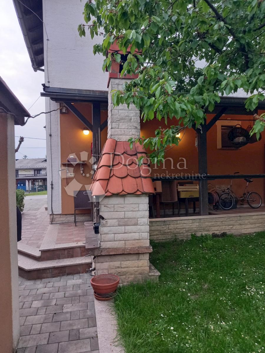 Kuća Na prodaju - ZAGREBAČKA  BRDOVEC 