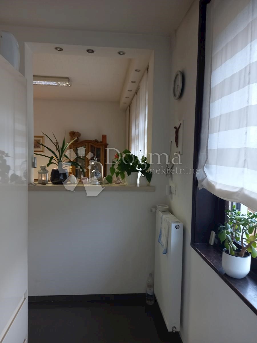 Kuća Na prodaju - ZAGREBAČKA  BRDOVEC 