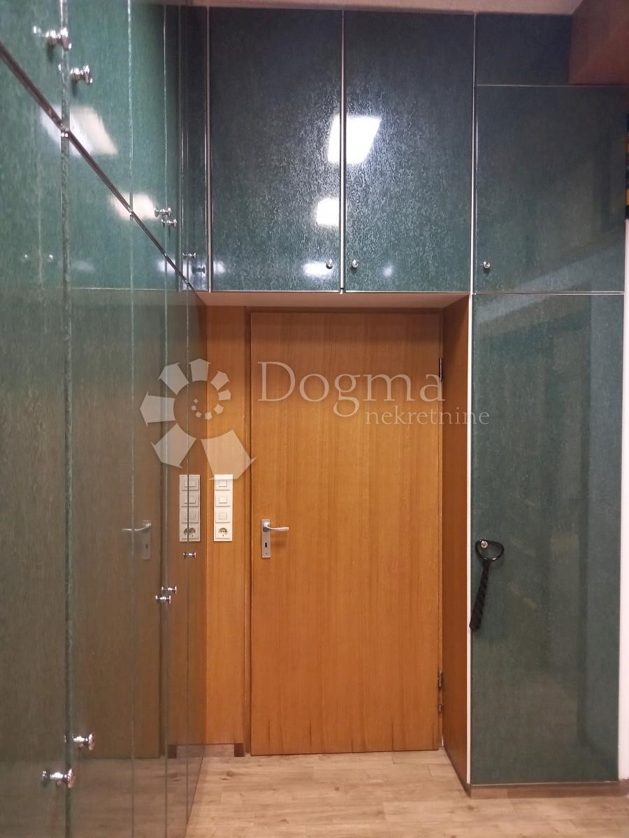 Kuća Na prodaju - ZAGREBAČKA  BRDOVEC 