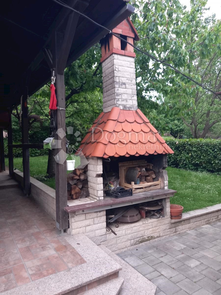 Kuća Na prodaju - ZAGREBAČKA  BRDOVEC 
