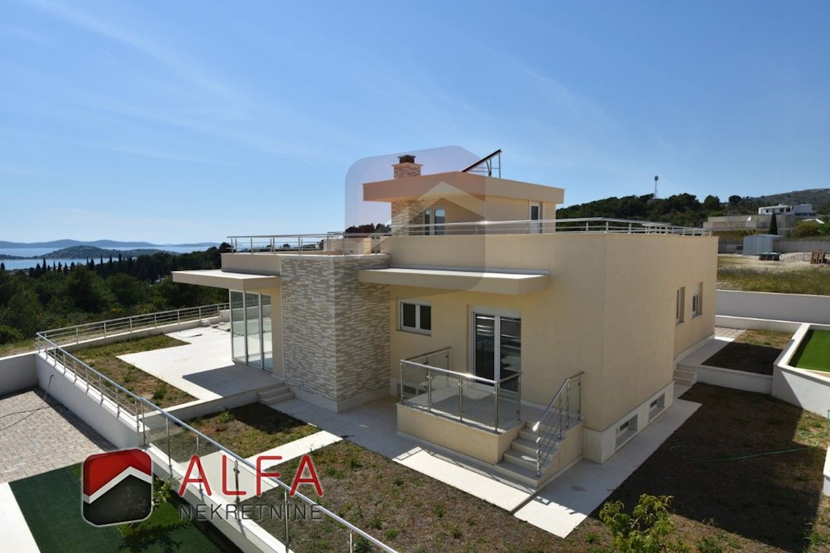 Casa In vendita - ŠIBENSKO-KNINSKA  VODICE 