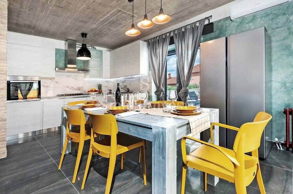 Casa In vendita - ISTARSKA  KANFANAR 