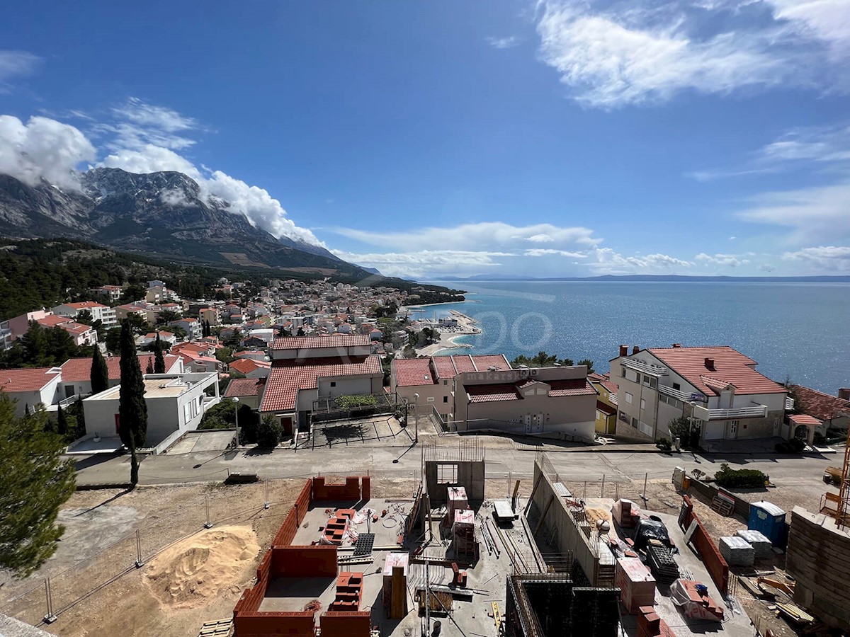 Apartment Zu verkaufen - SPLITSKO-DALMATINSKA  BAŠKA VODA 