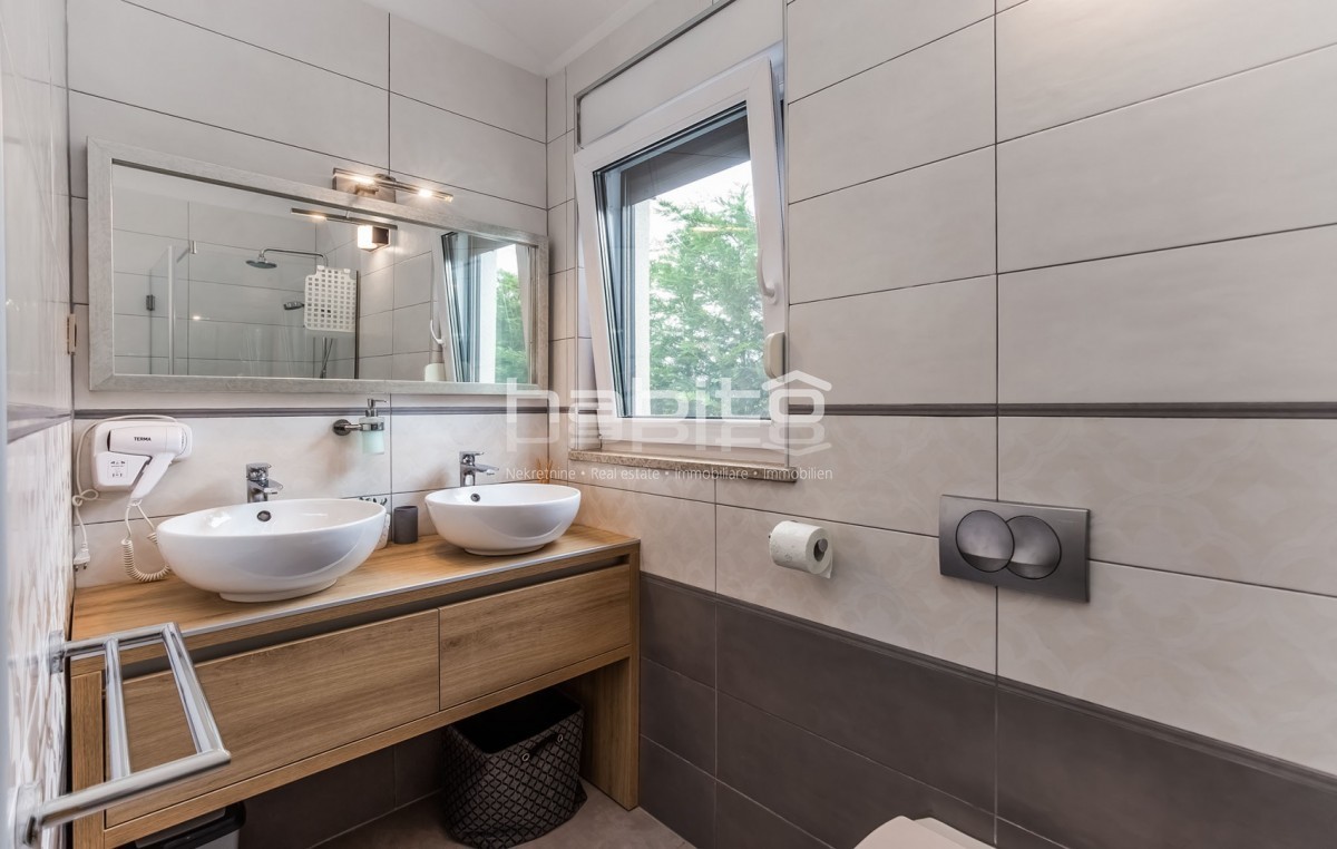 House For sale - ISTARSKA VIšNJAN