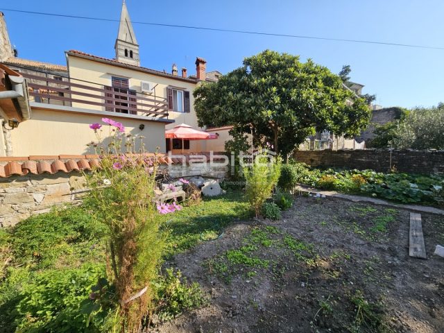 Hiša na predaj 160 m² – Buje