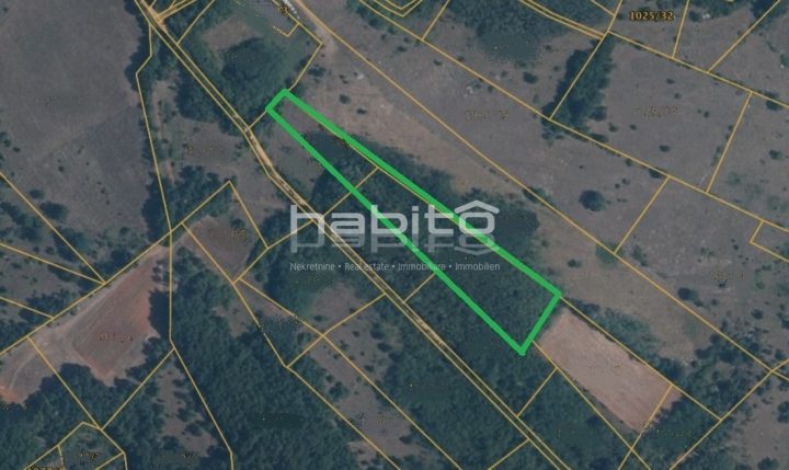 Terreno in vendita 6376 m² – Višnjan