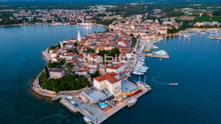 Działka na sprzedaż 583 m² – Poreč