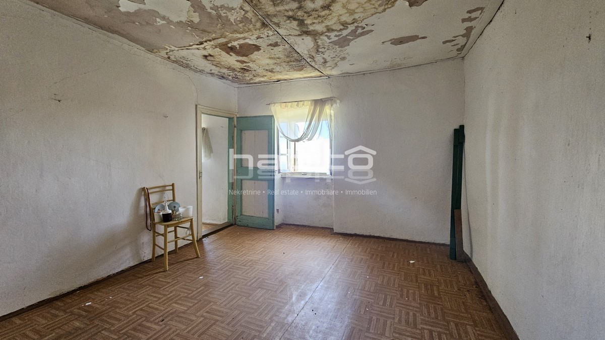 House For sale - ISTARSKA OPRTALJ