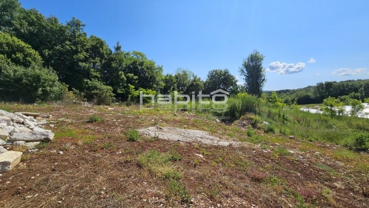 Terreno in vendita 1205 m² – Višnjan