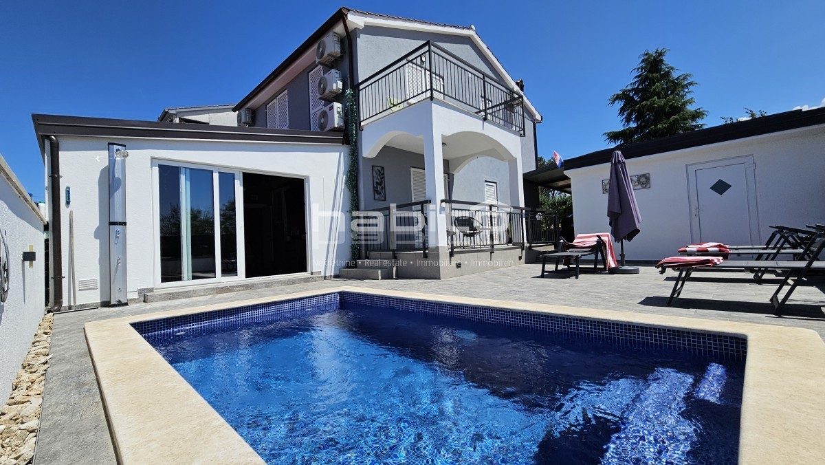 House For sale - Istarska Poreč - foto 1/27
