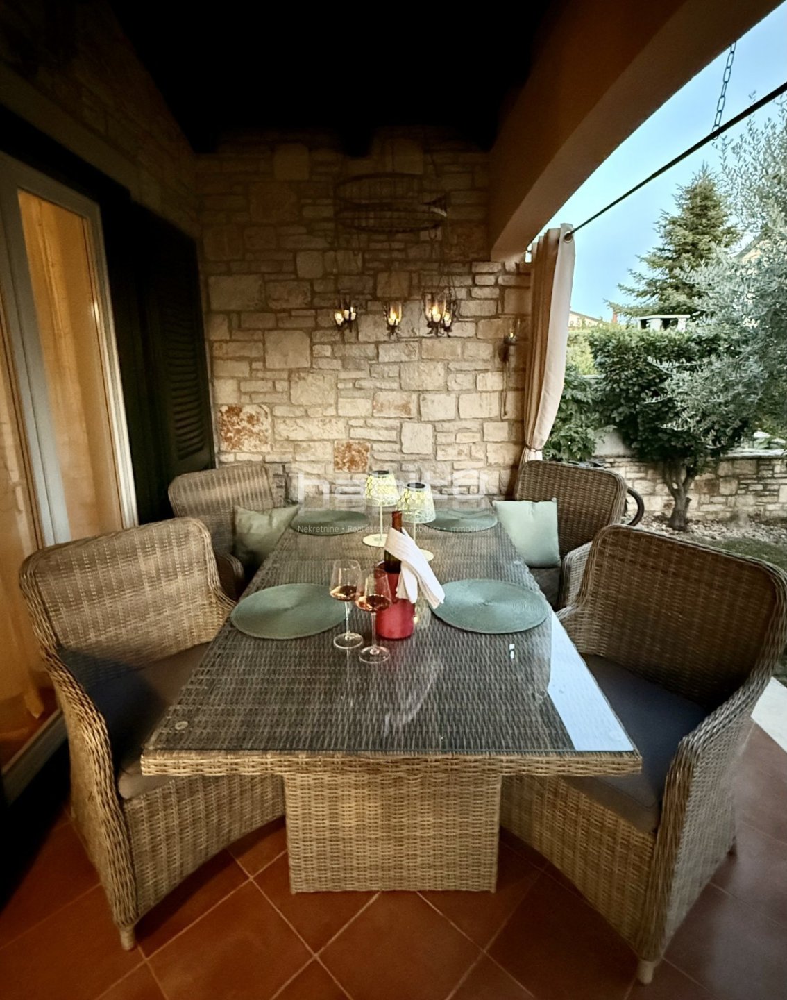 Hiša Naprodaj - ISTARSKA Poreč