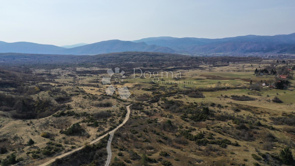 Pozemek Na prodej - KARLOVAČKA  PLAŠKI 