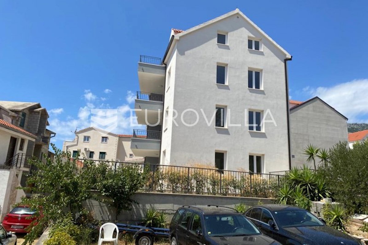 Apartment Zu verkaufen - SPLITSKO-DALMATINSKA  BRAČ 