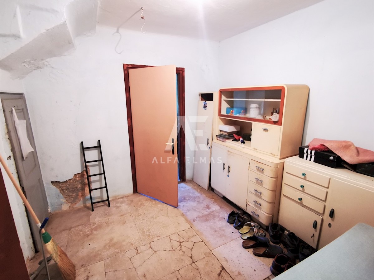Kuća Na prodaju - PRIMORSKO-GORANSKA  KRK 