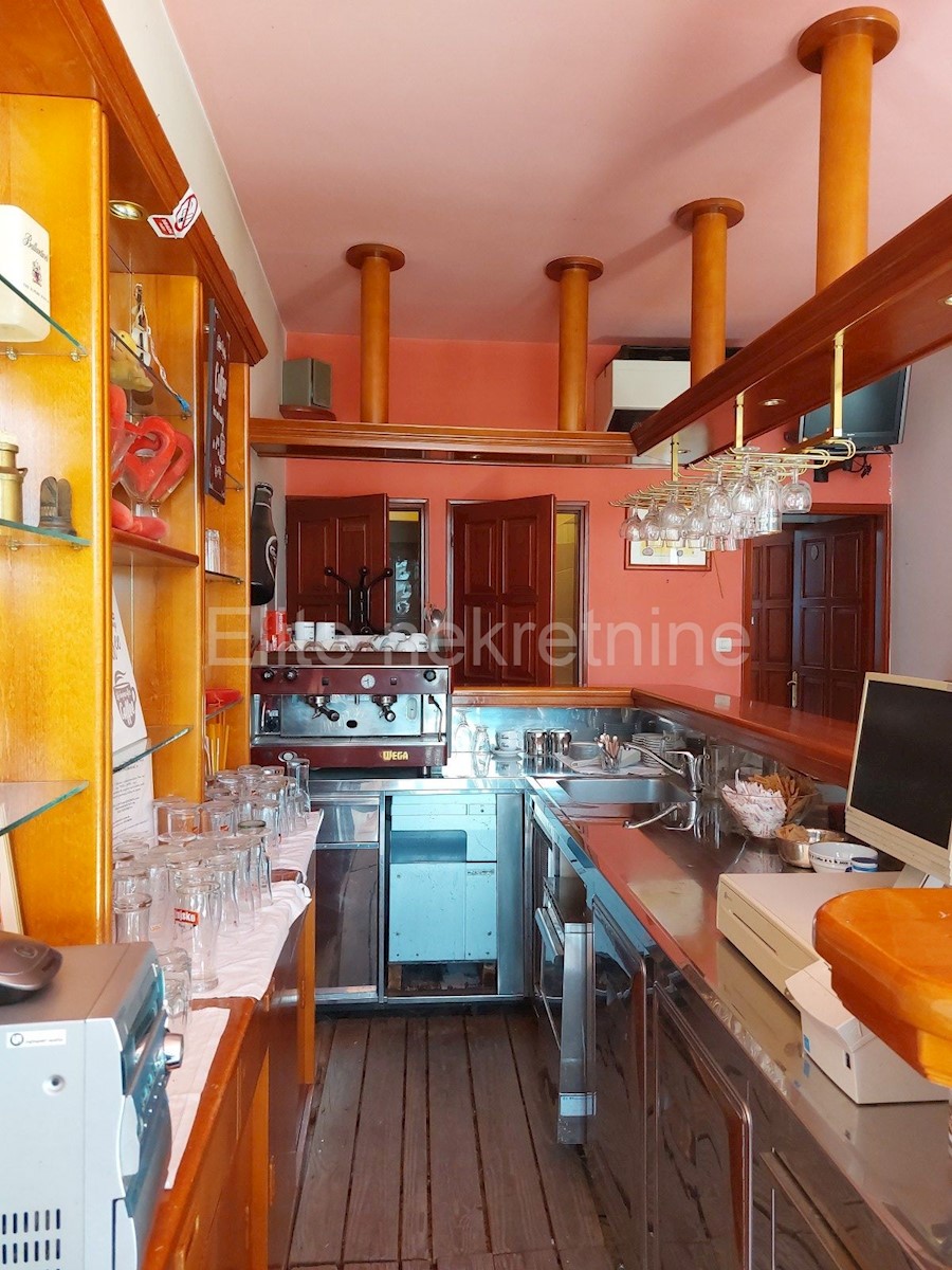 Business premises For rent - PRIMORSKO-GORANSKA  KOSTRENA 