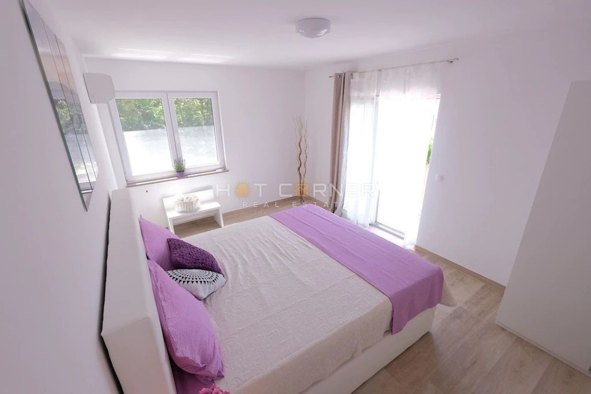 Casa In vendita - ISTARSKA  SVETVINČENAT 