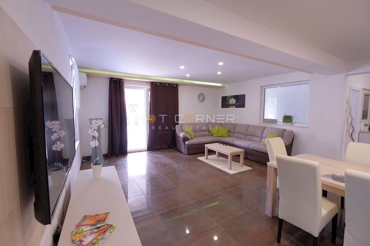 Casa In vendita - ISTARSKA  SVETVINČENAT 