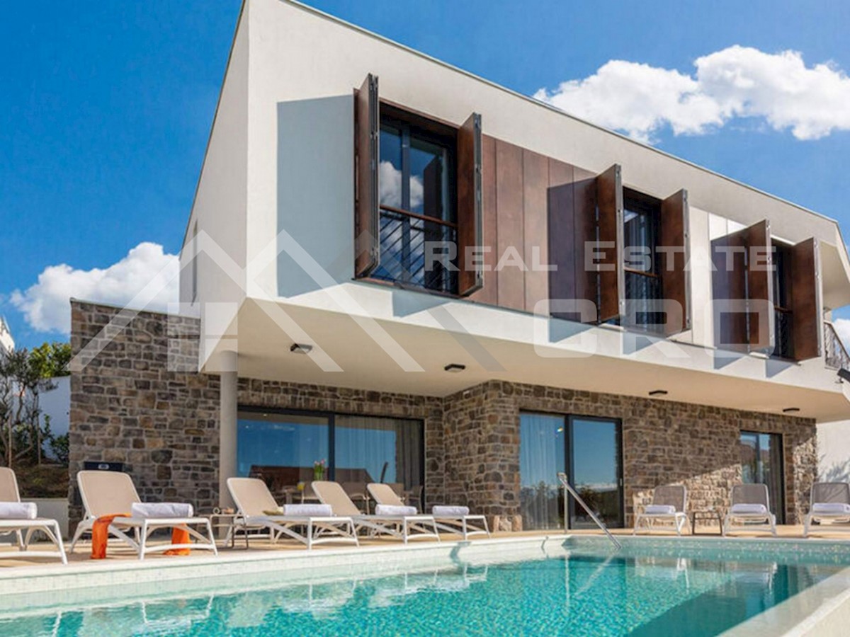 Hiša Naprodaj - ŠIBENSKO-KNINSKA Primošten