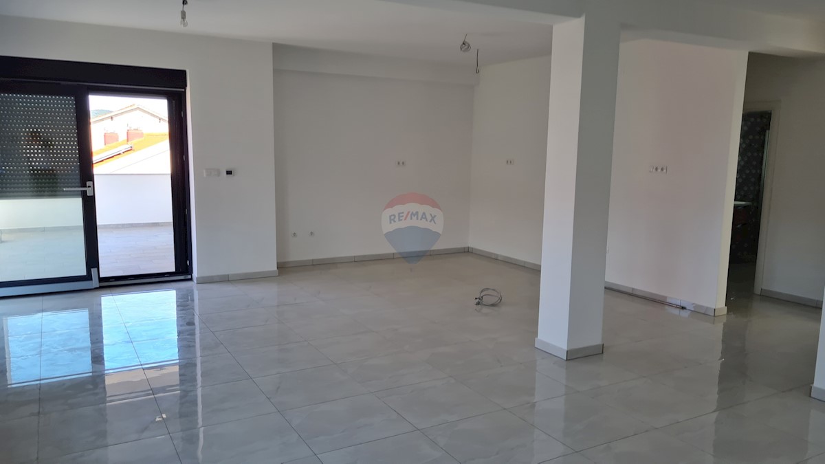 Flat For sale - ŠIBENSKO-KNINSKA  VODICE 