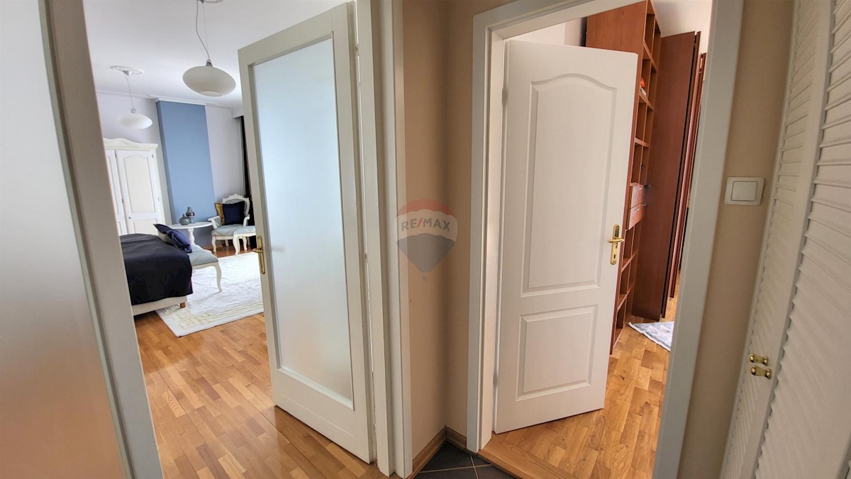 Haus Zu verkaufen - ISTARSKA  UMAG 