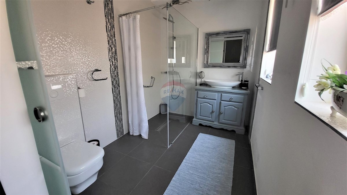 Haus Zu verkaufen - ISTARSKA  UMAG 