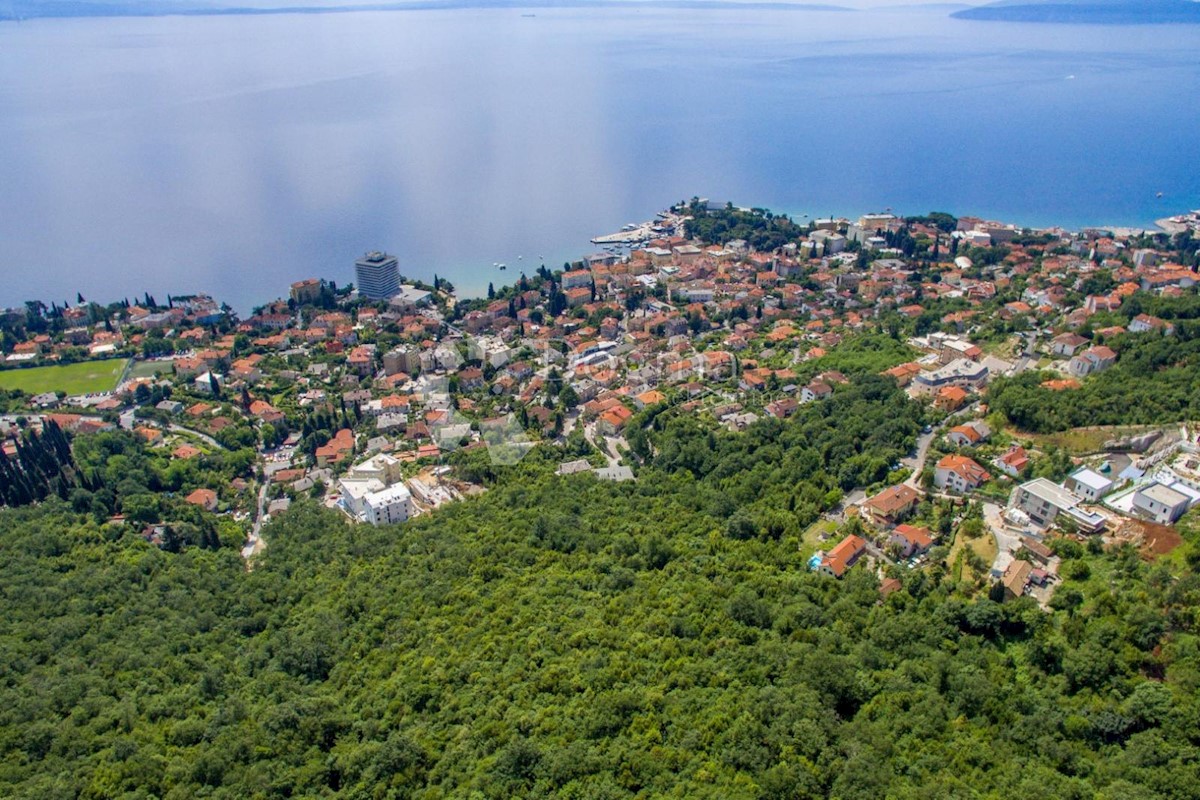 Dom Na predaj - PRIMORSKO-GORANSKA  MATULJI 