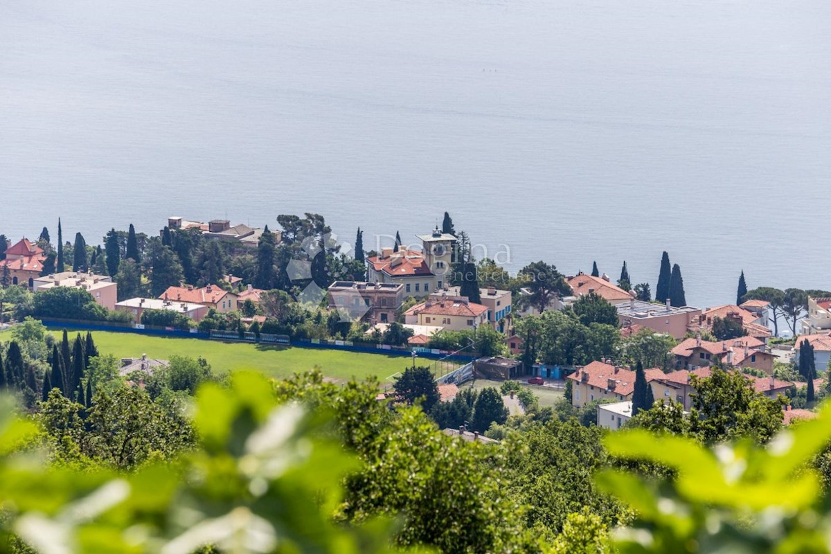 Dom Na predaj - PRIMORSKO-GORANSKA  MATULJI 