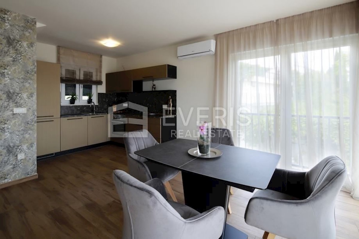 Apartment Zu verkaufen - PRIMORSKO-GORANSKA  OPATIJA 