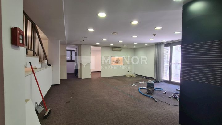 Lokal użytkowy Do wynajęcia - Primorsko-goranska Rijeka - foto 3/11