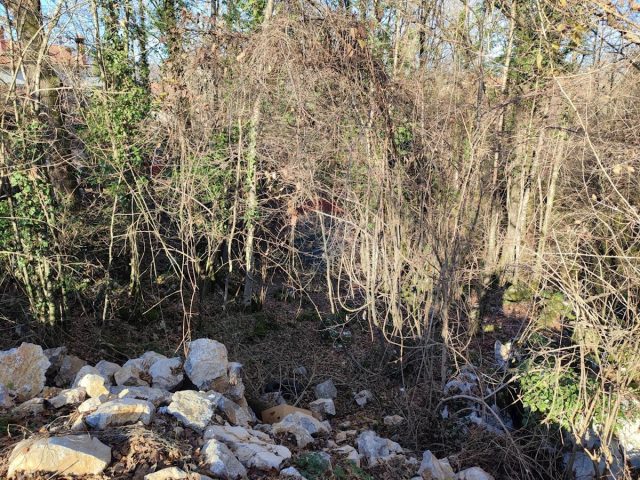 Pozemek na prodej 3129 m² – Permani