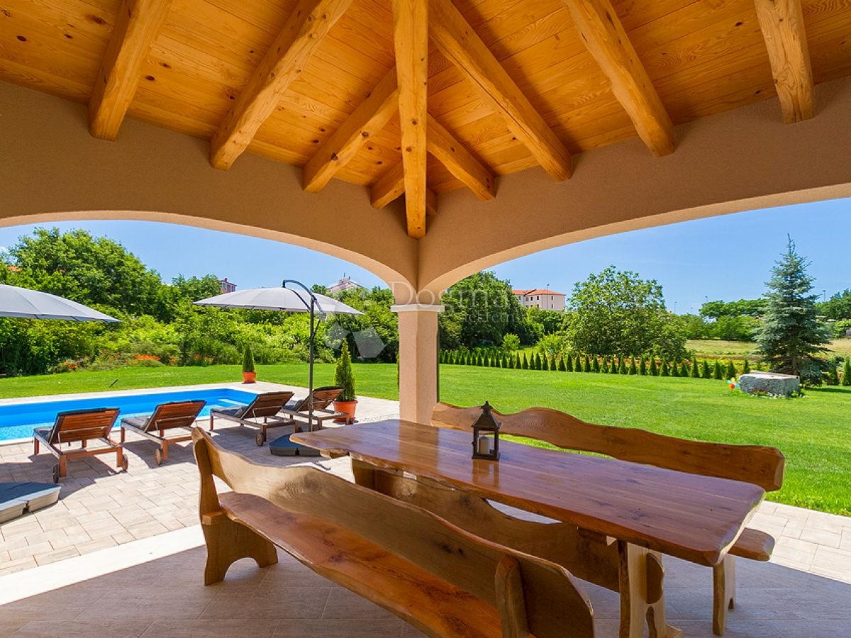 Casa In vendita - ISTARSKA  ROVINJ 