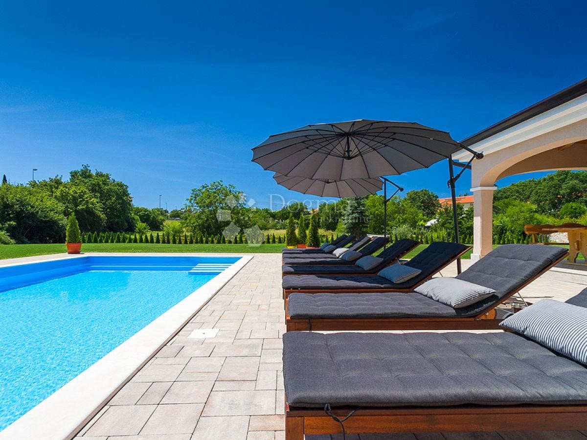 Casa In vendita - ISTARSKA  ROVINJ 