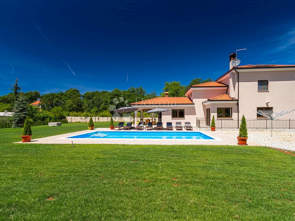 Casa In vendita - ISTARSKA  ROVINJ 