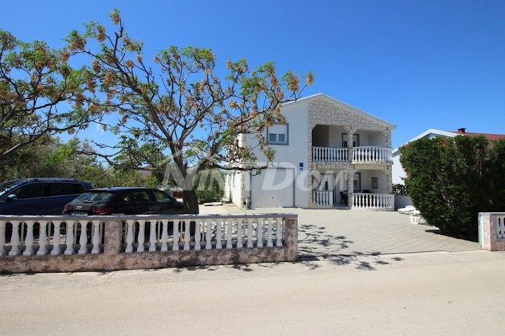 Kuća na prodaju 185 m² – Vir