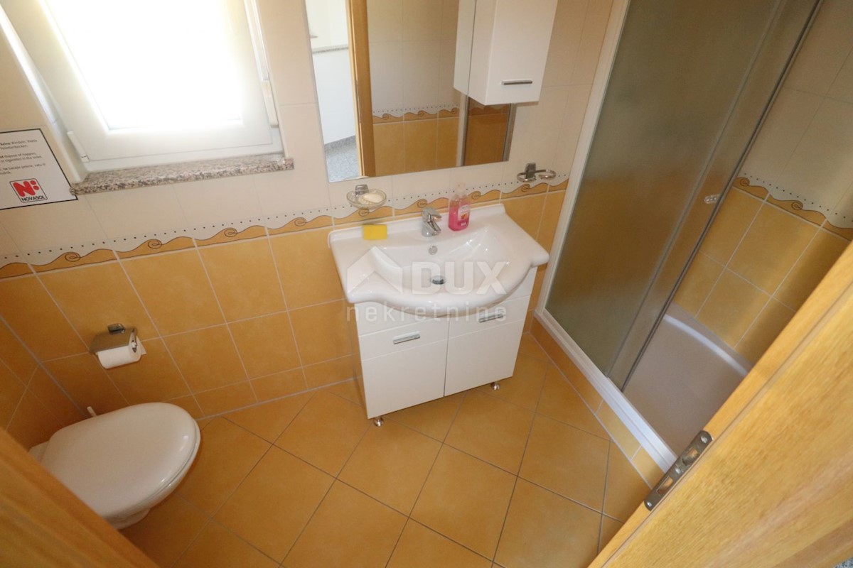 Apartmán Na predaj - PRIMORSKO-GORANSKA  RAB 