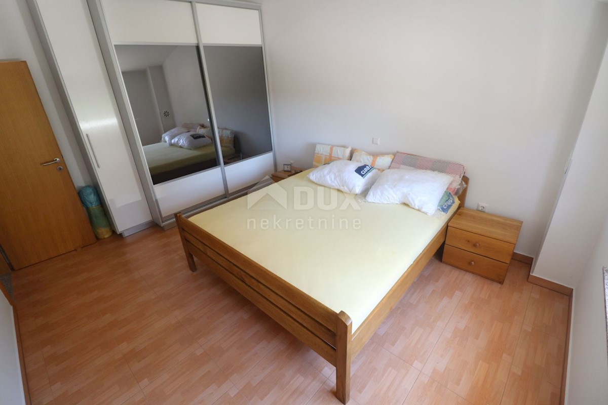 Apartmán Na predaj - PRIMORSKO-GORANSKA  RAB 