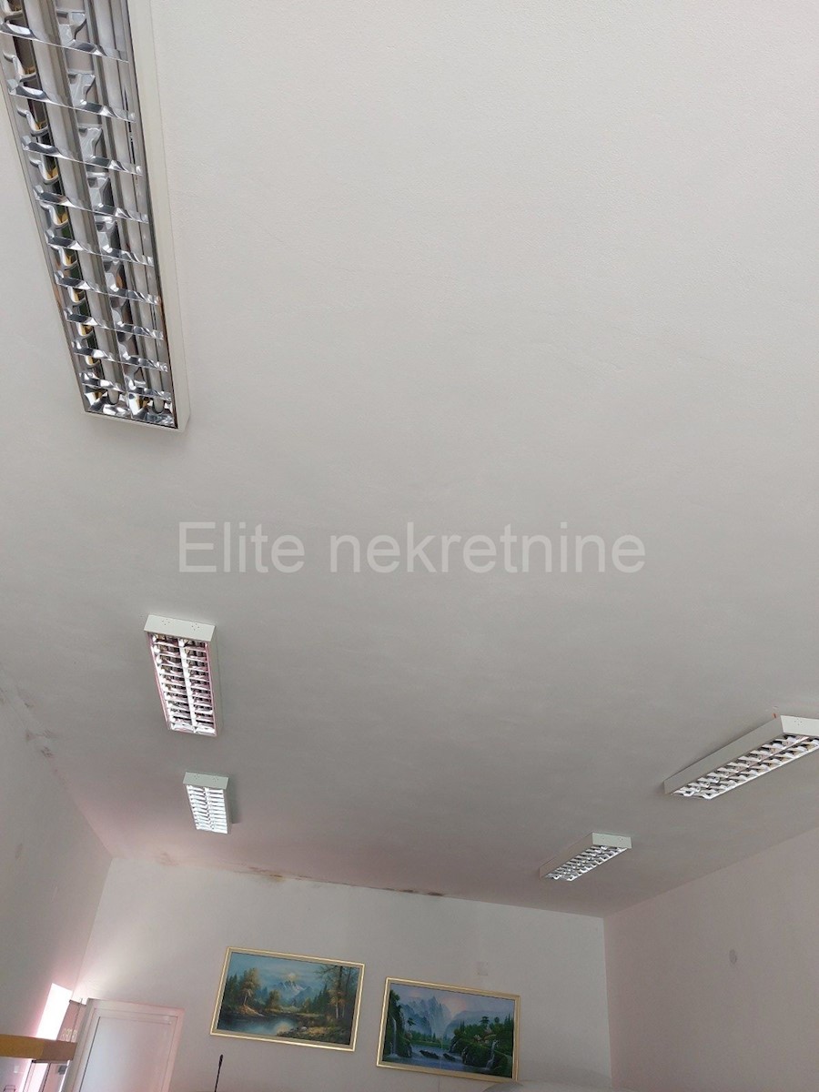 Business premises For rent - PRIMORSKO-GORANSKA  KOSTRENA 